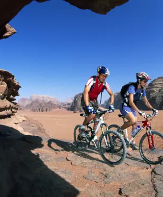 Von Petra nach Wadi Rum mit dem Bike